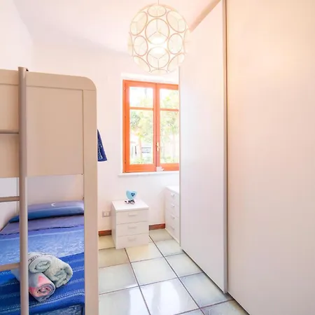 In Semesterbostad Altavilla Milicia